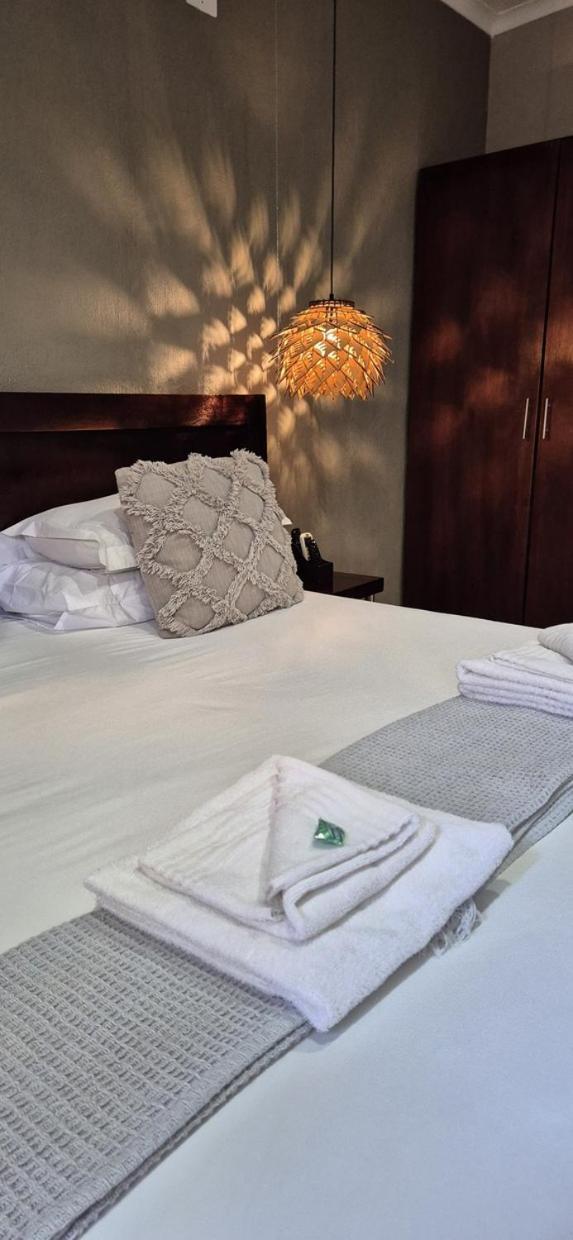 Elegant Lodge & Conference Center Pongola Luaran gambar